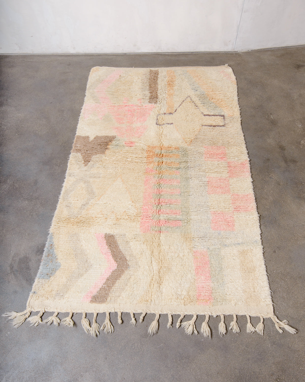 Modern, designer, handcrafted Berber rug from Morocco. Vintage carpet with beautiful colours and patterns and fluffy texture.